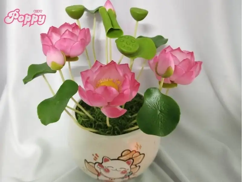 hoa handmade để bàn bằng đất sét